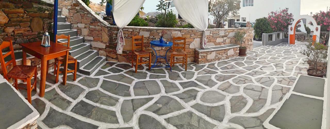 George'S Place Chora  Buitenkant foto